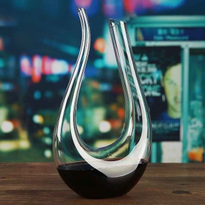 Small-glass-decanter-and-unique-decanters-wholesale